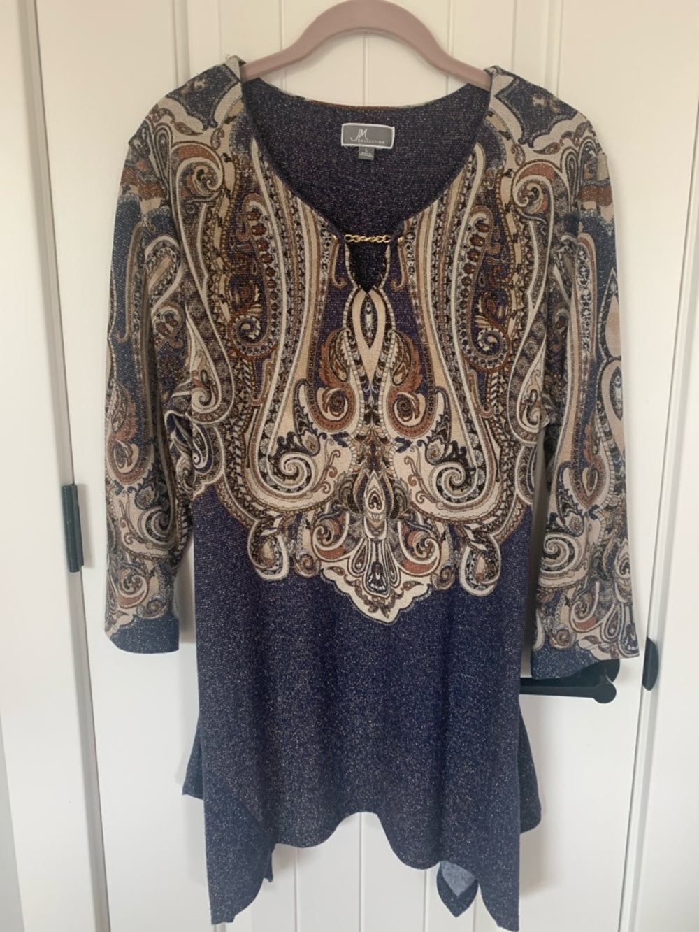 JM Collection Navy and Beige Paisley V-Neck Tunic with Chain Detail size L